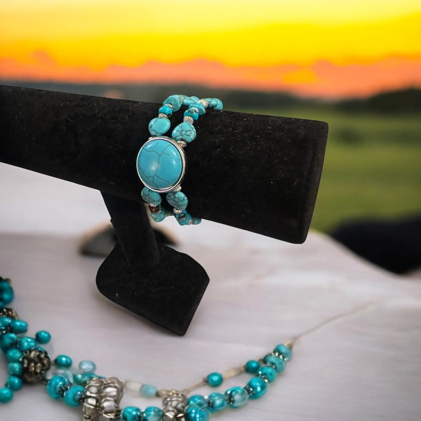 Jewelry set: crystal, turquoise, agate